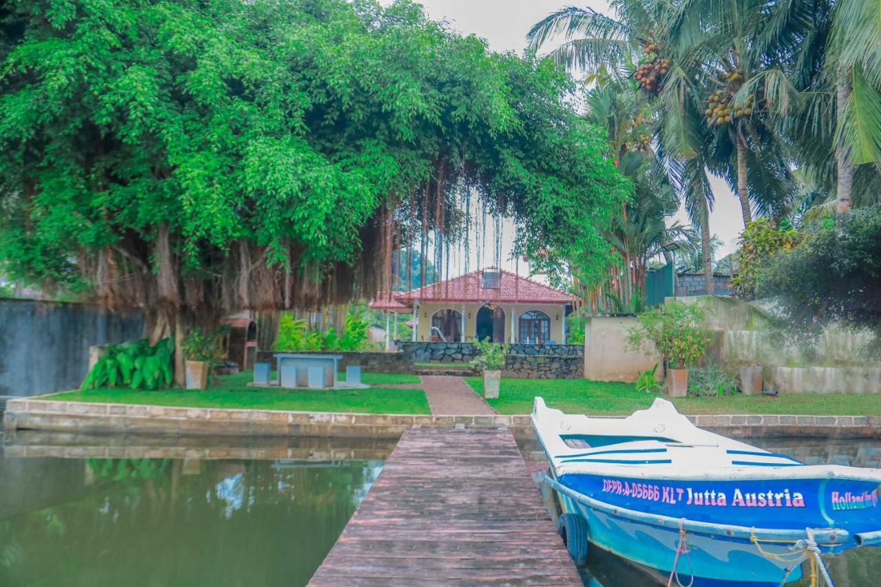 Bentota River Villa ภายนอก รูปภาพ