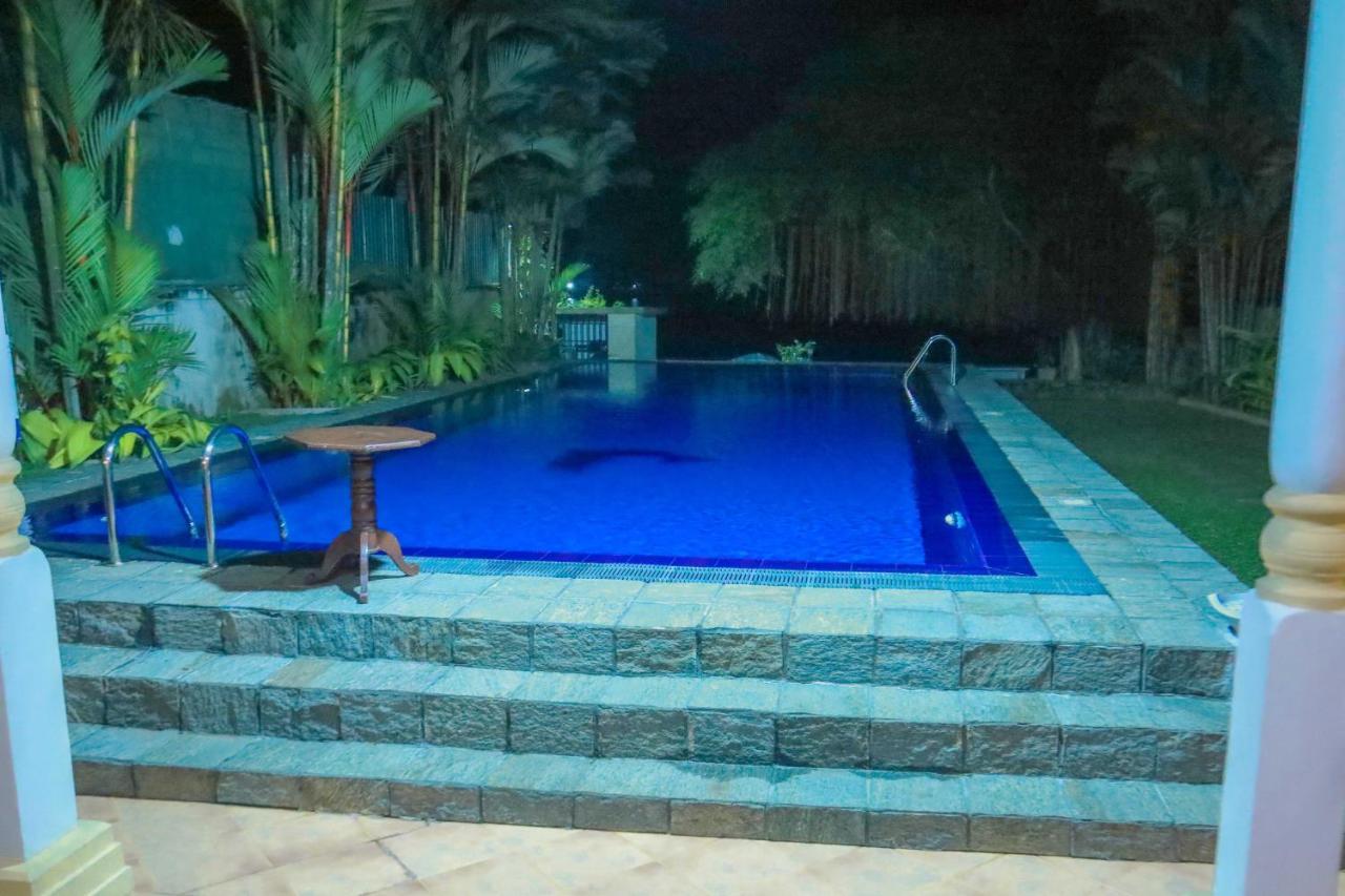 Bentota River Villa ภายนอก รูปภาพ