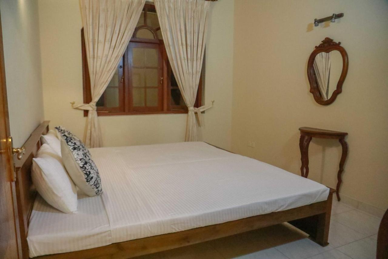 Bentota River Villa ภายนอก รูปภาพ
