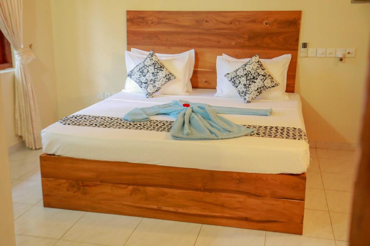 Bentota River Villa ภายนอก รูปภาพ