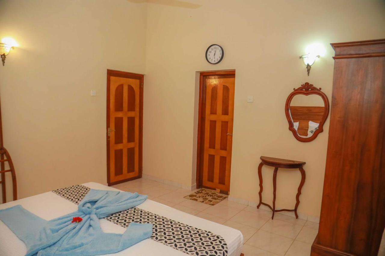 Bentota River Villa ภายนอก รูปภาพ