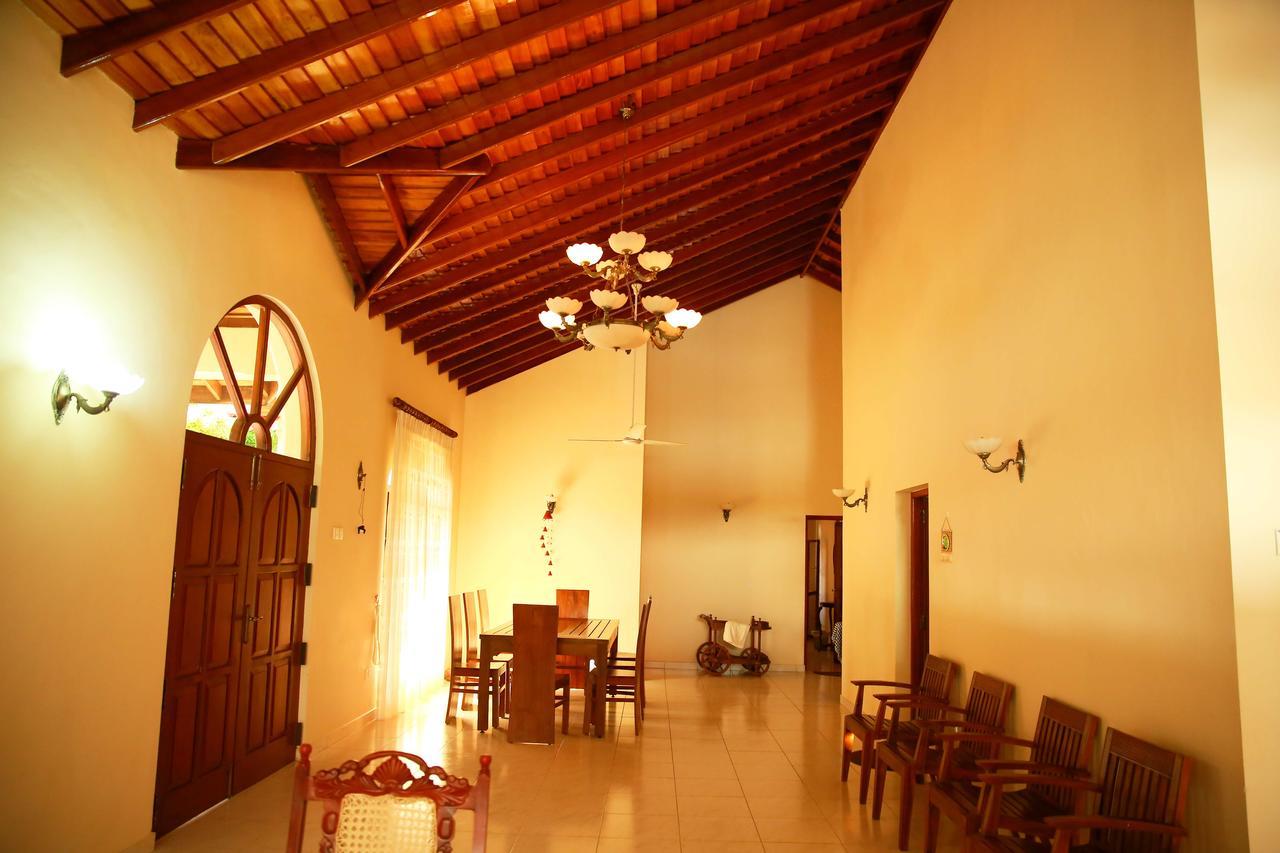 Bentota River Villa ภายนอก รูปภาพ